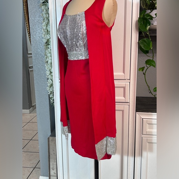 Small / Medium Vintage Red Fitted Mini Dress with Metallic Silver Detail - Picture 6 of 8